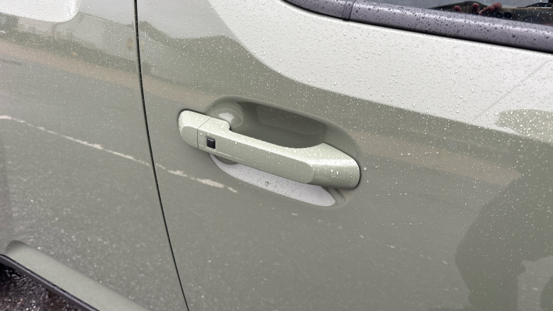 Hyundai INSTER 85kW 02 49kWh 5dr Auto Electric Hatchback